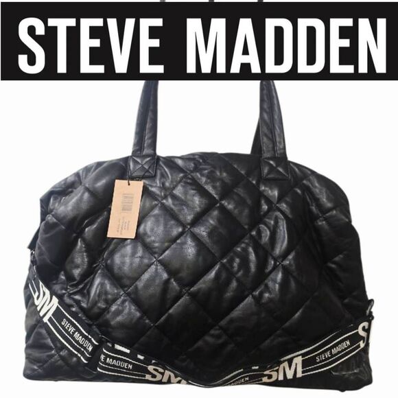 Steve Madden Handbags - Steve Madden BGlaze Quilted Weekender- Black
